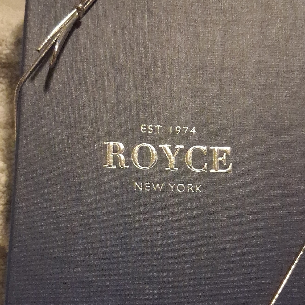 ROYCE New York Executive Brown Leather Checkbook Holder